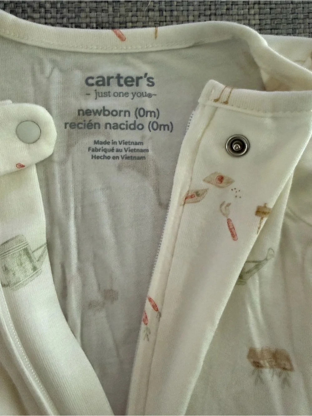 Cloud Island & Carters Newborn Onsie Bundle